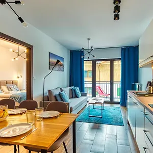 https://apartament-karpatia-f2-z-ogrodkiem-5d-apartamenty.karpacz-hotel.com