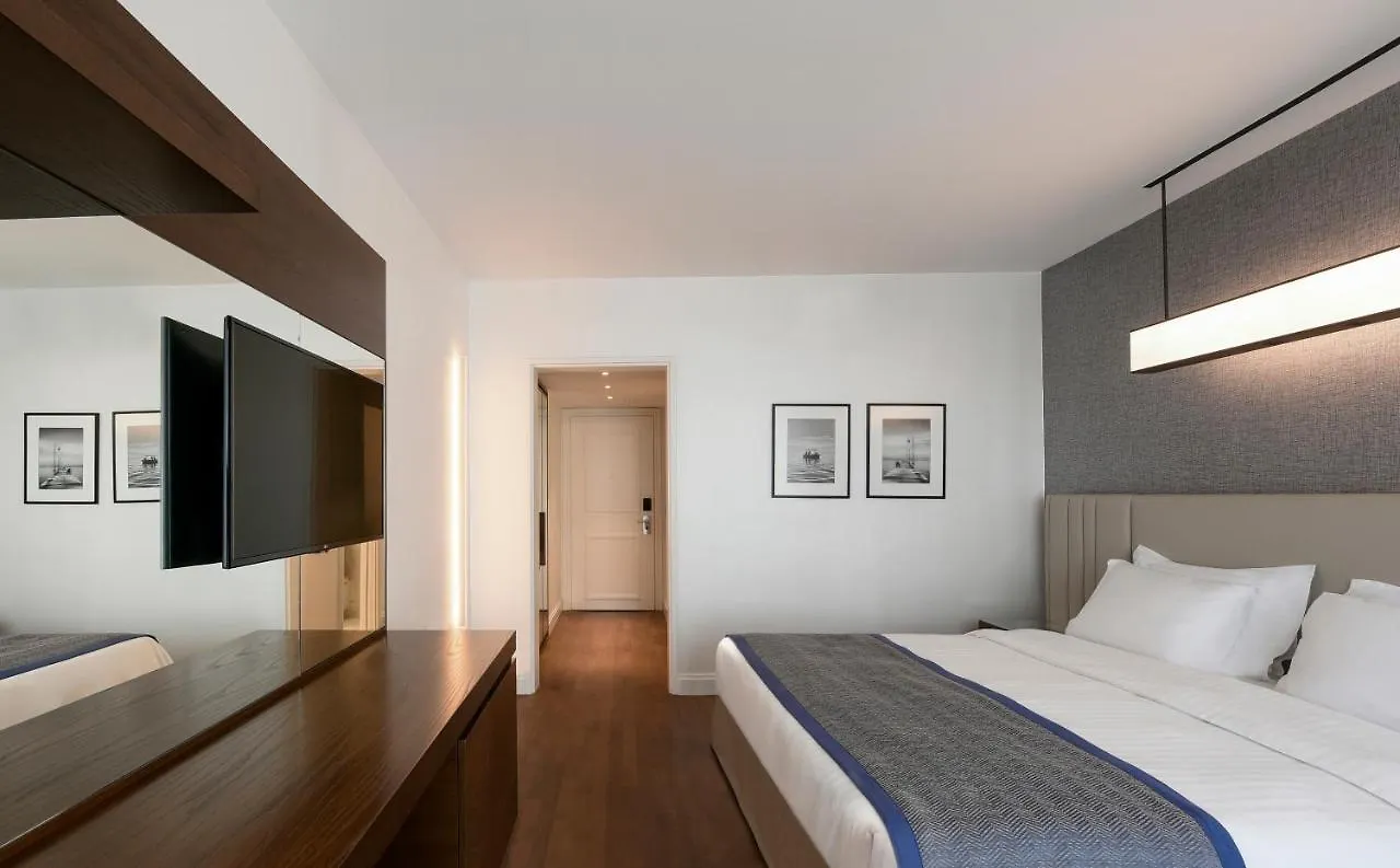 Makedonia Palace Thessaloniki 5*,  Greece